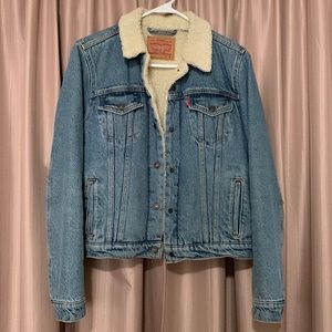 Levi’s Sherpa jacket